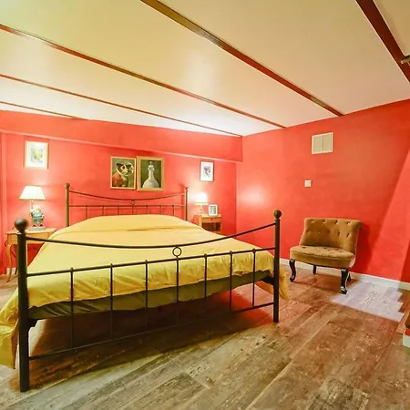 Apartment Amelie In Paris